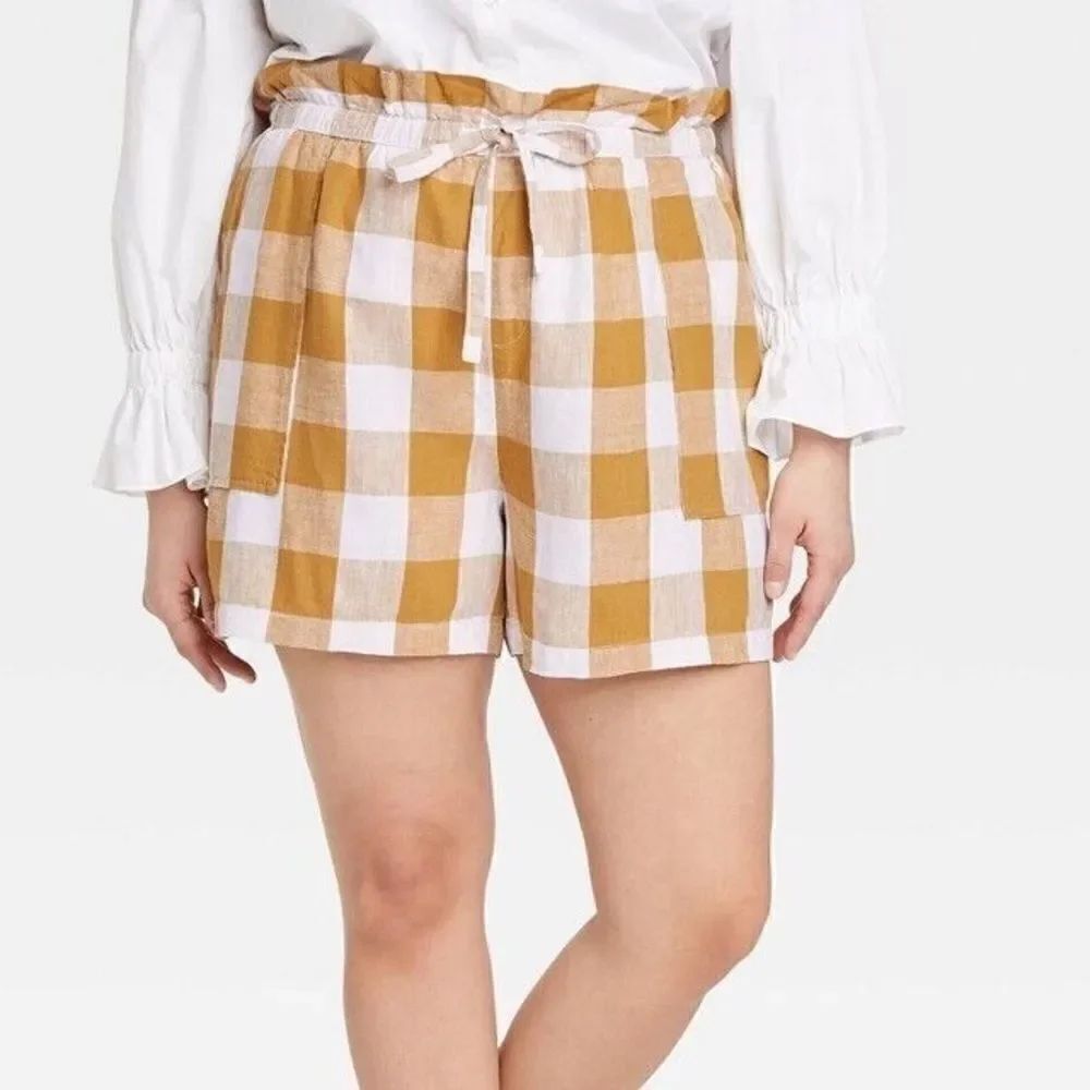 Who What Wear 2X 4X checkered paper bag style baggy drawstring shorts